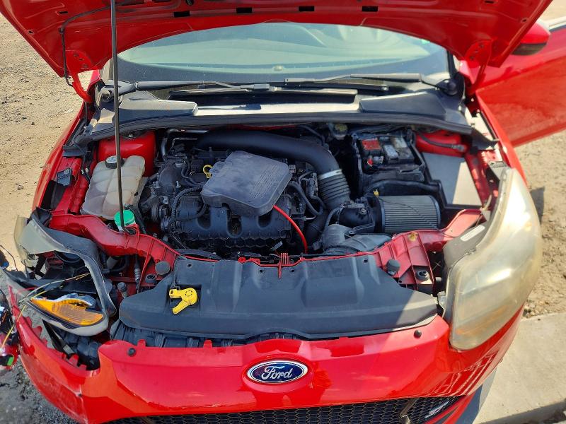 65935576 :رقم المزاد ، 1FADP3L93DL175393 vin ، 2013 Ford Focus مزاد بيع