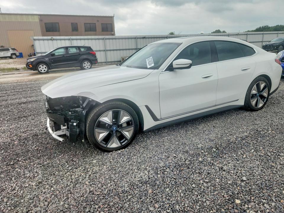 63746336 :رقم المزاد ، WBY43AW0XRFR72851 vin ، 2024 Bmw I4 مزاد بيع