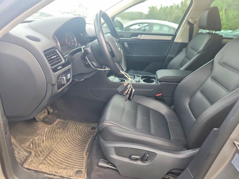 Продажа на аукционе авто 2015 Volkswagen Touareg, vin: WVGEP9BP8FD004200, номер лота: 65534676
