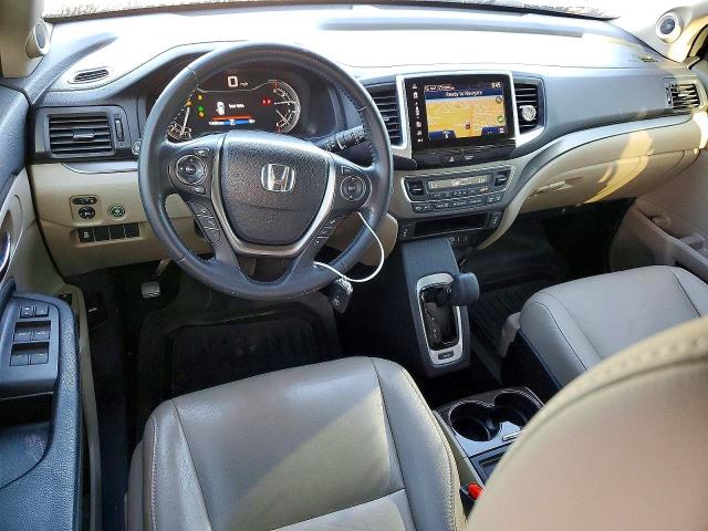 Продаж на аукціоні авто 2018 Honda Pilot, vin: 5FNYF5H76JB024614, номер лоту: 64390036