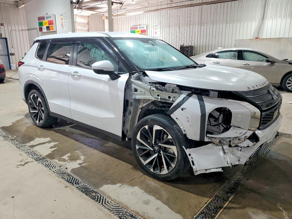 Продажа на аукционе авто 2023 Mitsubishi Outlander, vin: JA4J4UA80PZ053446, номер лота: 64384026