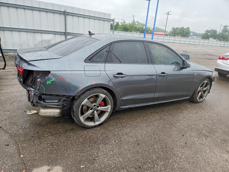 Aukcja sprzedaży 2022 Audi A4, vin: WAUFAAF41NA015810, numer aukcji: 64272236