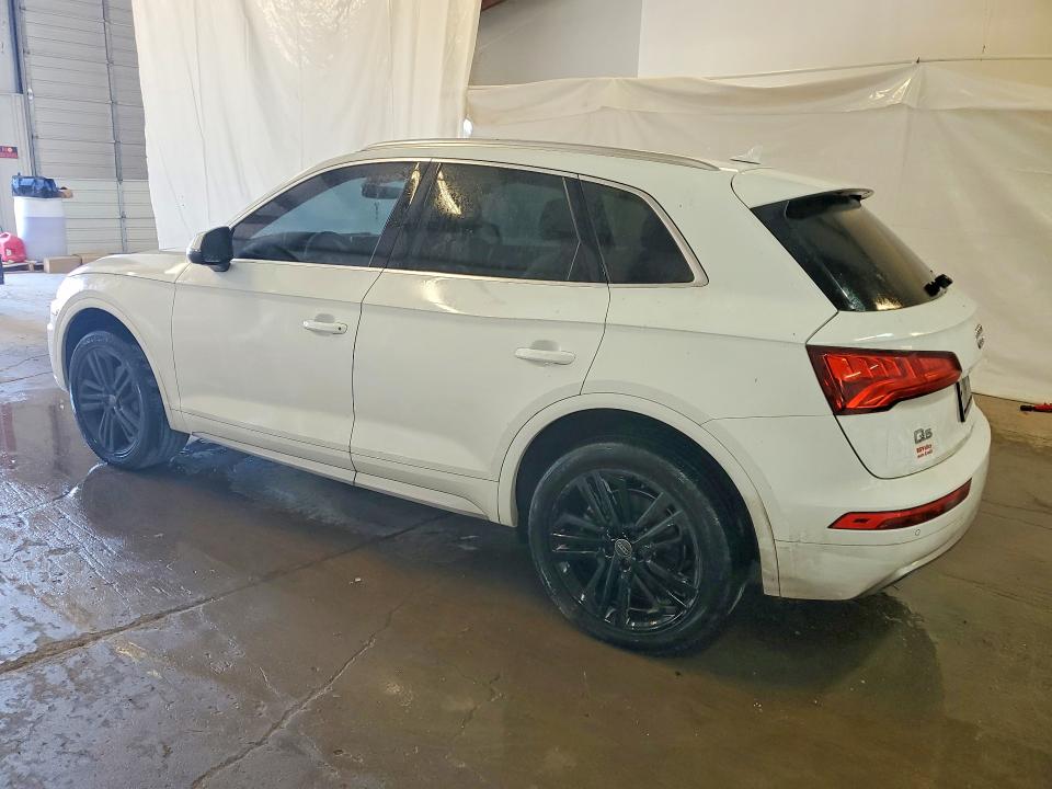 2018 Audi Q5 მანქანა იყიდება აუქციონზე, vin: WA1BNAFY8J2005783, აუქციონის ნომერი: 64507516