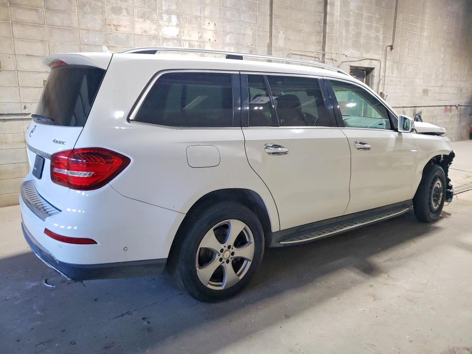 65216546 :رقم المزاد ، 4JGDF6EE6HA752178 vin ، 2017 Mercedes-benz Gls مزاد بيع