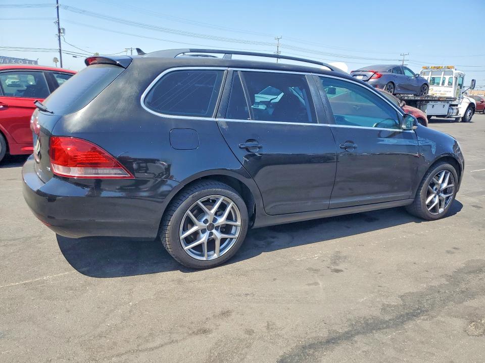 63564086 :رقم المزاد ، 3VWPL7AJ6BM667013 vin ، 2011 Volkswagen Jetta مزاد بيع