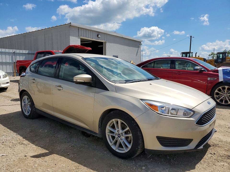 64634046 :رقم المزاد ، 1FADP3K27HL308117 vin ، 2017 Ford Focus مزاد بيع