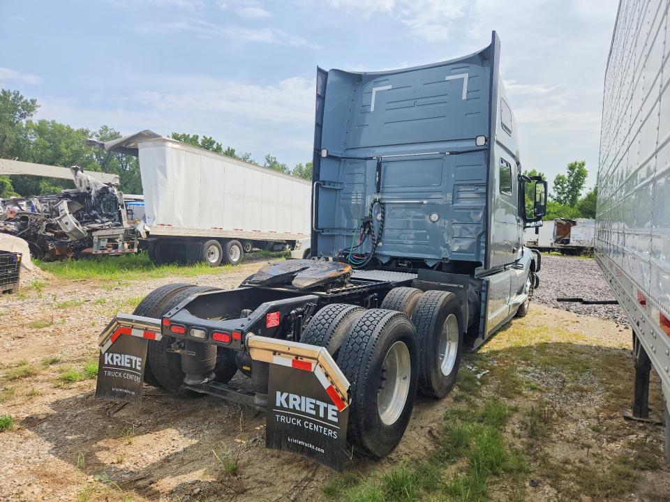 Продаж на аукціоні авто 2024 Volvo Vn, vin: 4V4NC9EH7RN641943, номер лоту: 63815146
