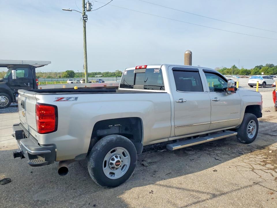 Продаж на аукціоні авто 2015 Chevrolet Silverado, vin: 1GC1KWE82FF589607, номер лоту: 66734366