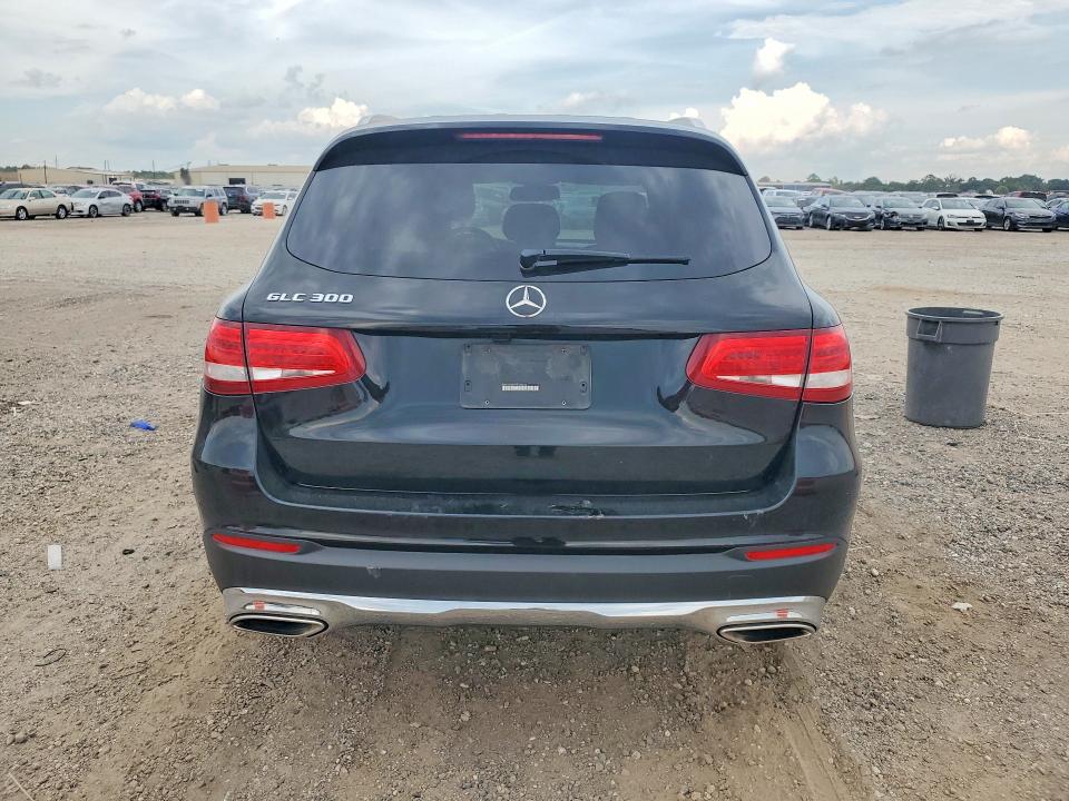 2017 Mercedes-benz Glc მანქანა იყიდება აუქციონზე, vin: WDC0G4JB7HF130623, აუქციონის ნომერი: 67095526