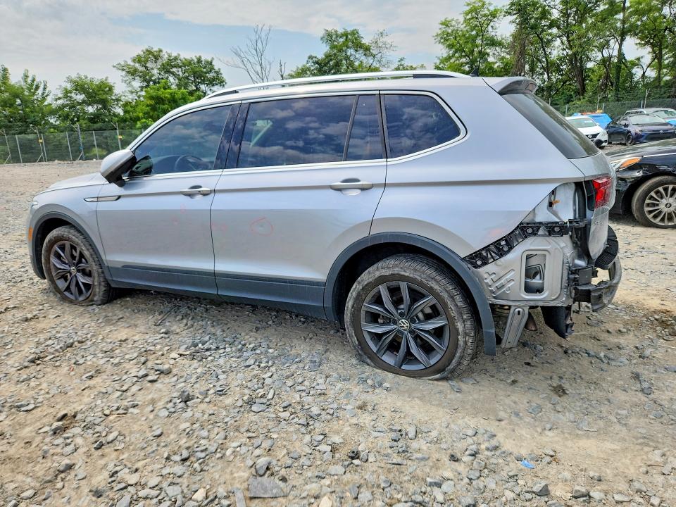 66015896 :رقم المزاد ، 3VVMB7AX9PM076924 vin ، 2023 Volkswagen Tiguan مزاد بيع