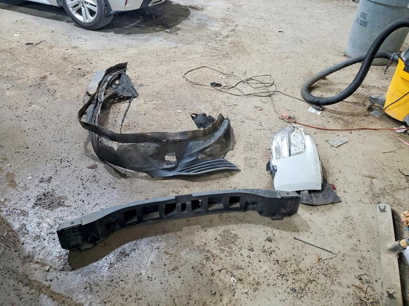 Продажа на аукционе авто 2022 Chevrolet Malibu, vin: 1G1ZD5ST5NF104836, номер лота: 63541466