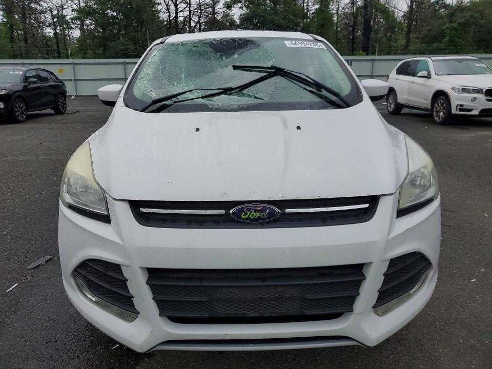 Продажа на аукционе авто 2016 Ford Escape, vin: 1FMCU9GX6GUC49894, номер лота: 64994246