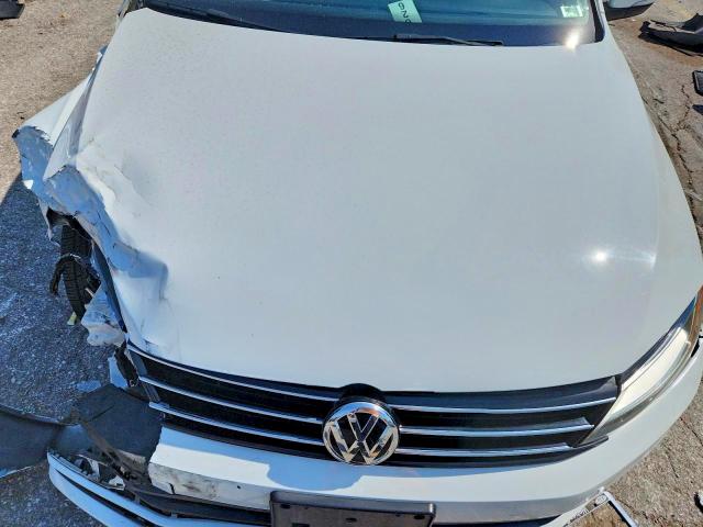 Продаж на аукціоні авто 2017 Volkswagen Jetta, vin: 3VWDB7AJ1HM318887, номер лоту: 66743586