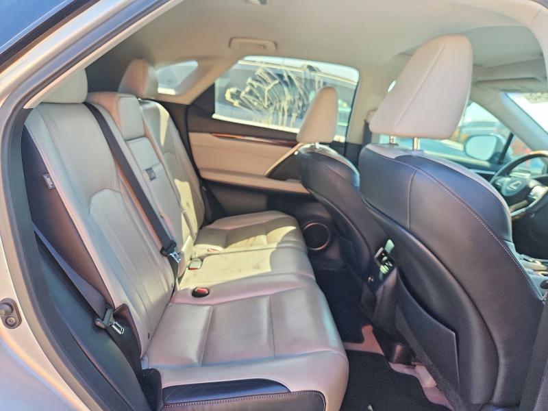 65009646 :رقم المزاد ، 2T2ZZMCA4GC027447 vin ، 2016 Lexus Rx مزاد بيع