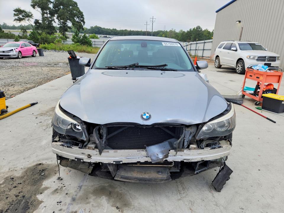 2007 Bmw 530 მანქანა იყიდება აუქციონზე, vin: WBANE73577CM53285, აუქციონის ნომერი: 66788876