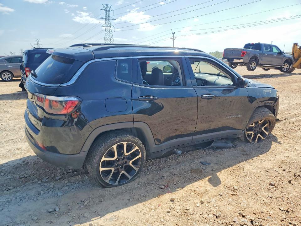 65314016 :رقم المزاد ، 3C4NJDCB9JT231555 vin ، 2018 Jeep Compass مزاد بيع