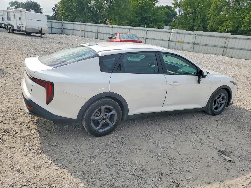 64146846 :رقم المزاد ، 3KPFT4DE8SE162418 vin ، 2025 Kia K4 مزاد بيع