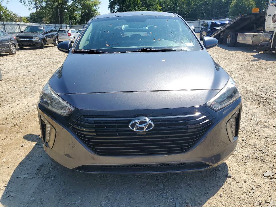 Auction sale of the 2019 Hyundai Ioniq Plug-in Hybrid, vin: KMHC65LD3KU172148, lot number: 64921006