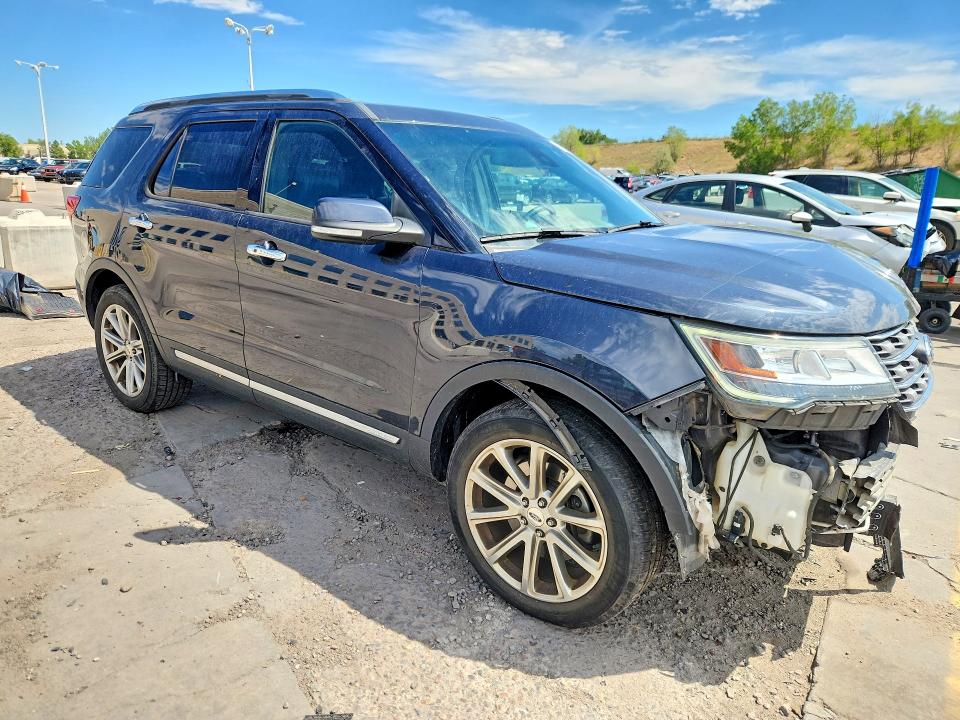 66820636 :رقم المزاد ، 1FM5K8FH2HGB45924 vin ، 2017 Ford Explorer مزاد بيع