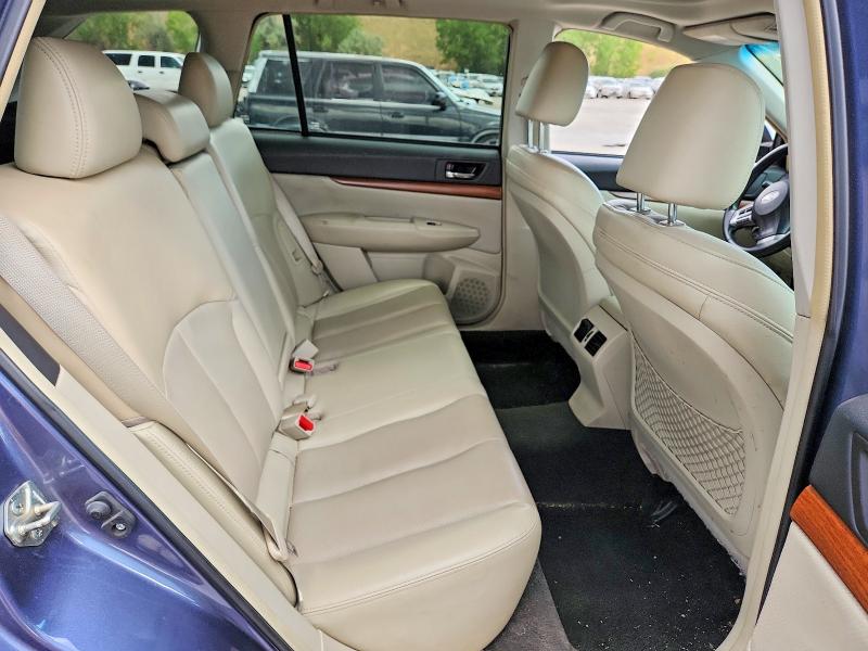 65177736 :رقم المزاد ، 4S4BRCLC0E3322354 vin ، 2014 Subaru Outback مزاد بيع