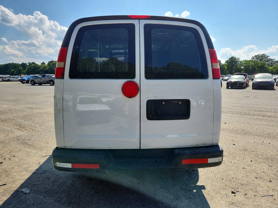 56593876 :رقم المزاد ، 1GCSGAFX6D1182401 vin ، 2013 Chevrolet Express G1500 مزاد بيع