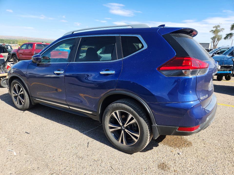 Продаж на аукціоні авто 2017 Nissan Rogue, vin: 5N1AT2MV1HC863666, номер лоту: 64155236