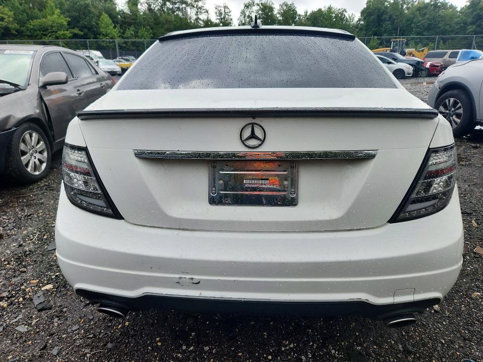 63505556 :رقم المزاد ، WDDGF8AB1DR292731 vin ، 2013 Mercedes-benz C مزاد بيع