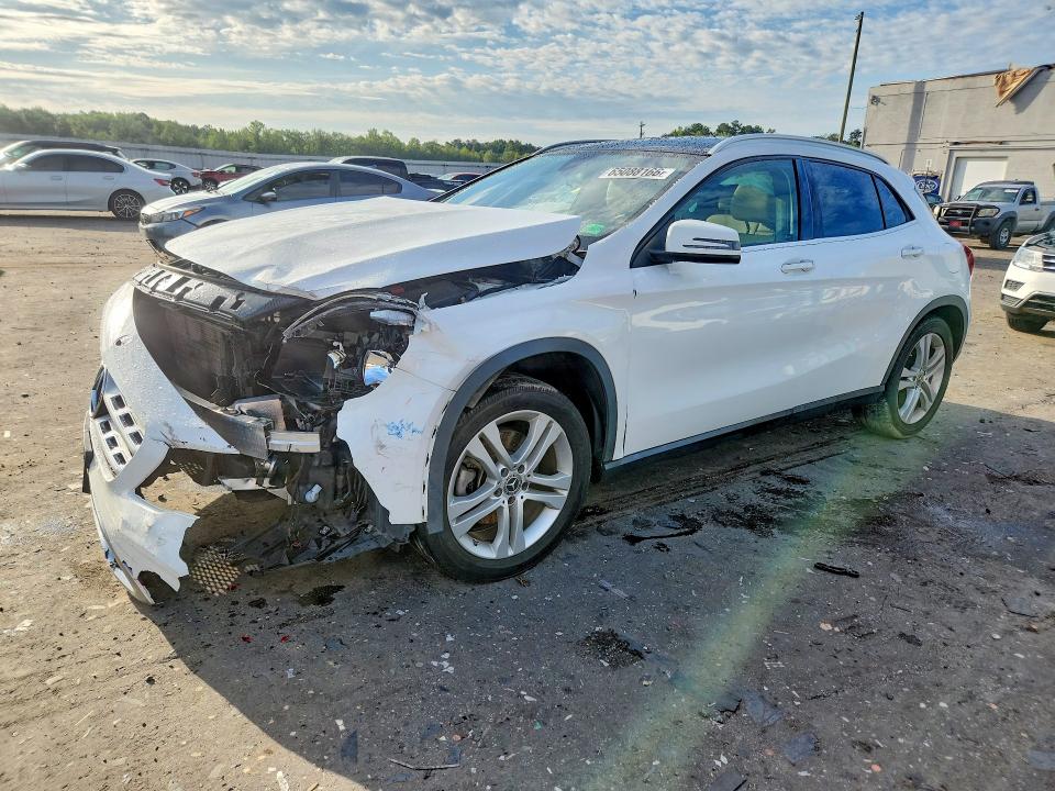 2018 Mercedes-benz Gla მანქანა იყიდება აუქციონზე, vin: WDCTG4GB2JJ527602, აუქციონის ნომერი: 65088166
