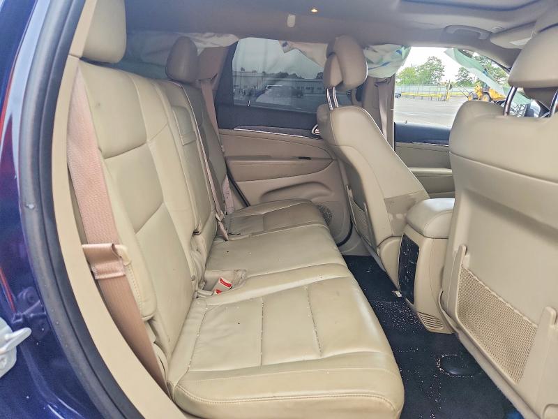 65591186 :رقم المزاد ، 1C4RJFBG3JC108047 vin ، 2018 Jeep Grand Cherokee مزاد بيع
