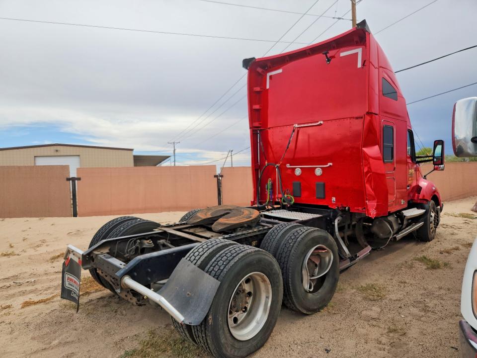 Продажа на аукционе авто 2022 Kenworth T680, vin: 1XKYDP9X8NJ485266, номер лота: 60662486