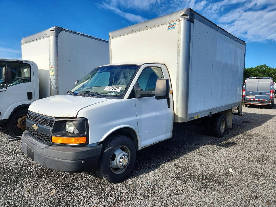 Aukcja sprzedaży 2015 Chevrolet Express G4500, vin: 1GB6G5CG1F1109585, numer aukcji: 67373006
