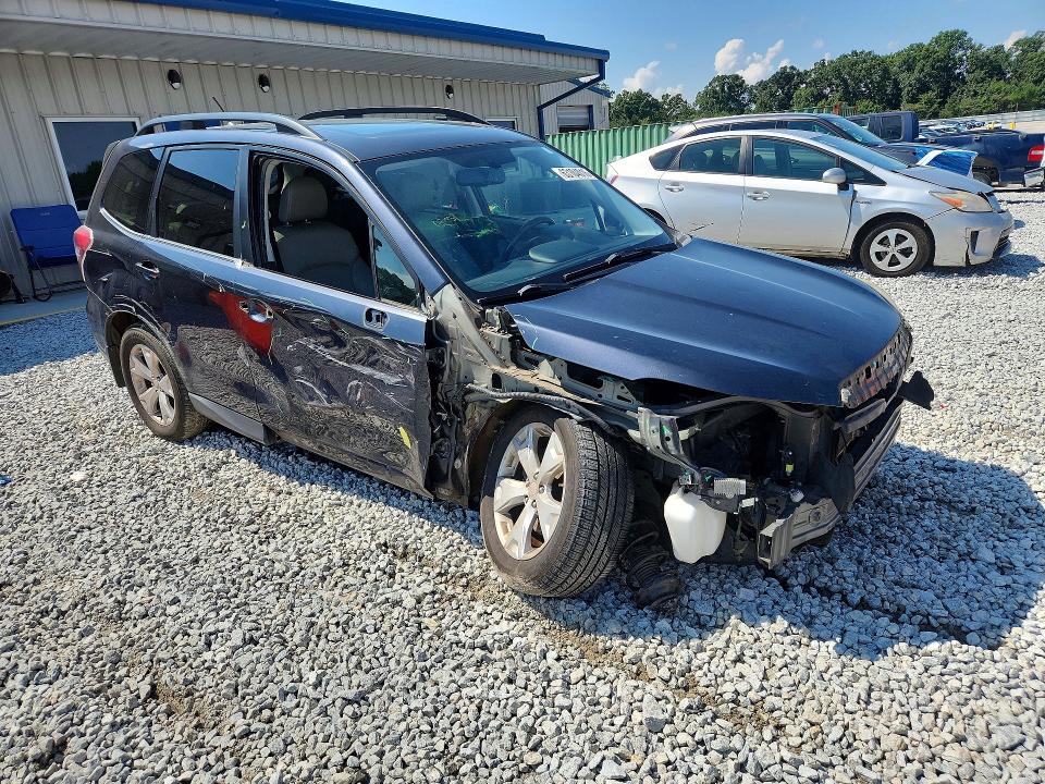 63104016 :رقم المزاد ، JF2SJAHC7FH586539 vin ، 2015 Subaru Forester مزاد بيع