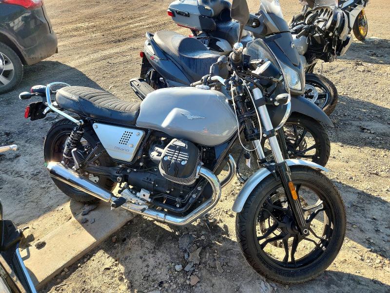2018 Moto Guzzi V7 Iii მანქანა იყიდება აუქციონზე, vin: ZGULDU016JM000092, აუქციონის ნომერი: 65756916