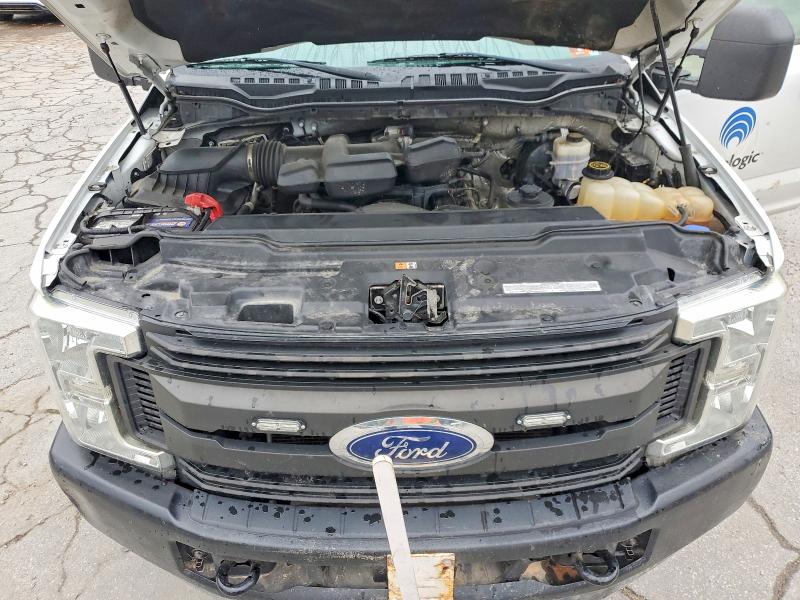 63128106 :رقم المزاد ، 1FDBF2B60HEC56427 vin ، 2017 Ford F250 مزاد بيع