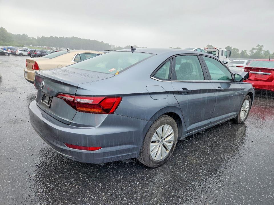 63527096 :رقم المزاد ، 3VWC57BU9KM057852 vin ، 2019 Volkswagen Jetta مزاد بيع