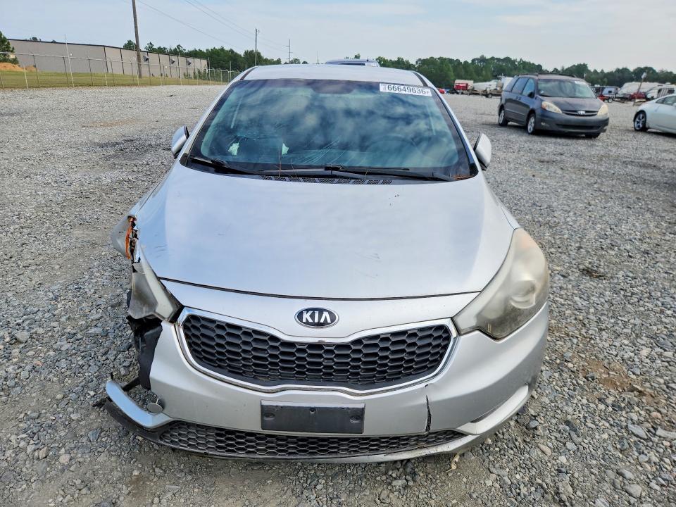 66649636 :رقم المزاد ، KNAFX4A67F5272165 vin ، 2015 Kia Forte مزاد بيع