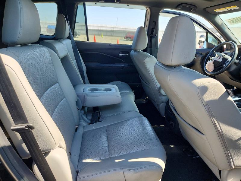 Продажа на аукционе авто 2019 Honda Passport, vin: 5FNYF8H03KB021840, номер лота: 63660656