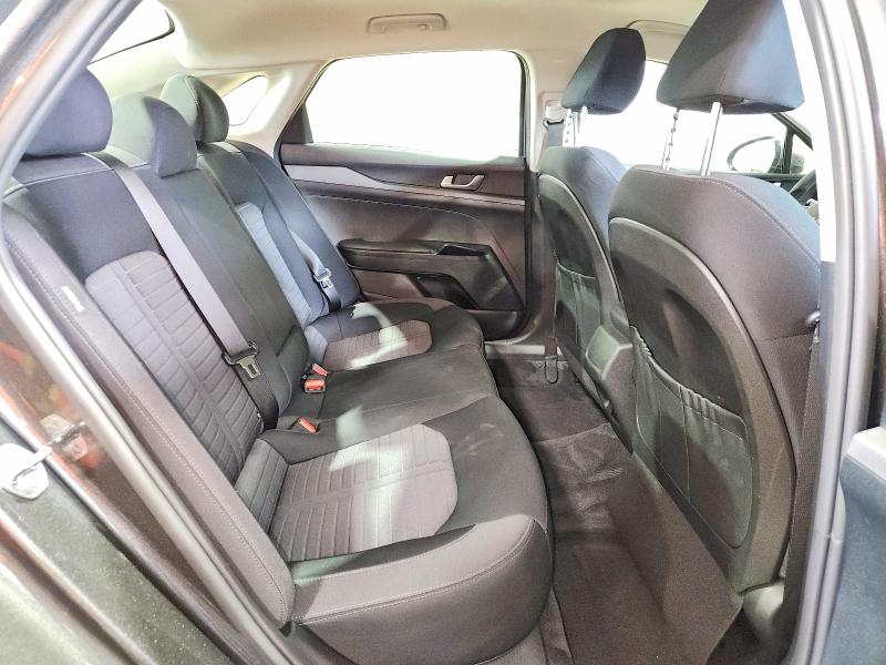 Продажа на аукционе авто 2026 Kia K5, vin: KNAG24J72T5426093, номер лота: 65220076