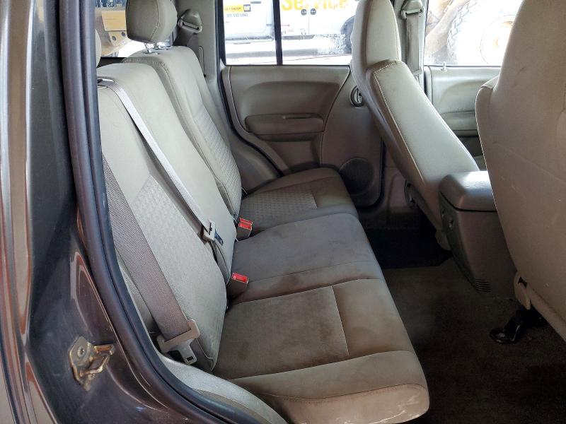 2005 Jeep Liberty მანქანა იყიდება აუქციონზე, vin: 1J4GK48K35W710790, აუქციონის ნომერი: 63760346