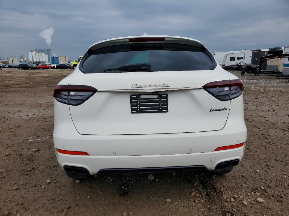 Продажа на аукционе авто 2022 Maserati Levante, vin: ZN661XUA9NX383534, номер лота: 62118536