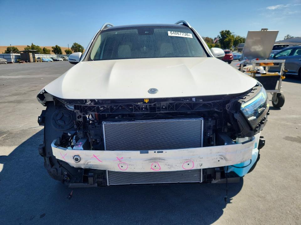 64067736 :رقم المزاد ، W1N9M0KB6PN012637 vin ، 2023 Mercedes-benz Eqb مزاد بيع