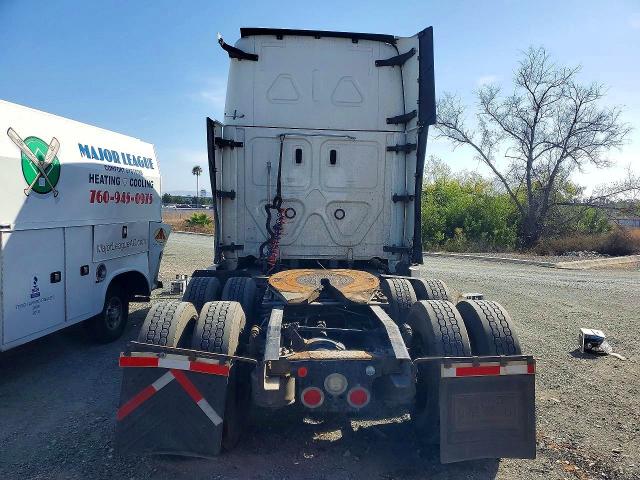 2022 Freightliner Cascadia 126 მანქანა იყიდება აუქციონზე, vin: 3AKJHHDR1NSMT3737, აუქციონის ნომერი: 65944566