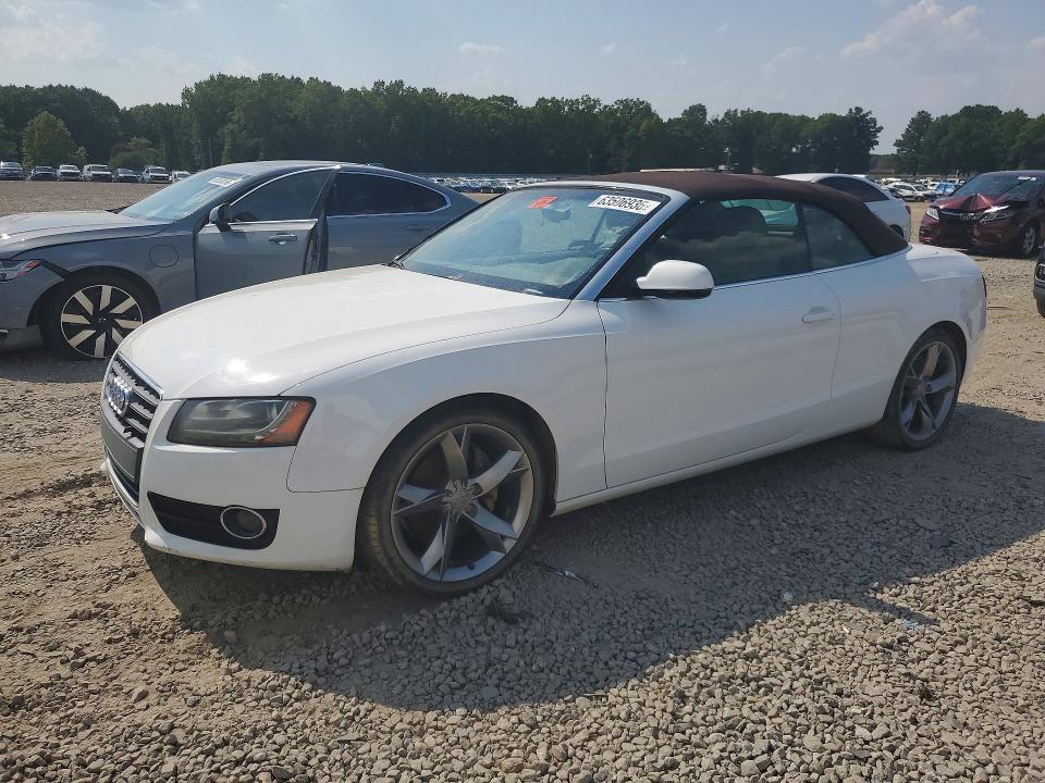 2011 Audi A5 მანქანა იყიდება აუქციონზე, vin: WAULFAFHXBN001576, აუქციონის ნომერი: 63506936