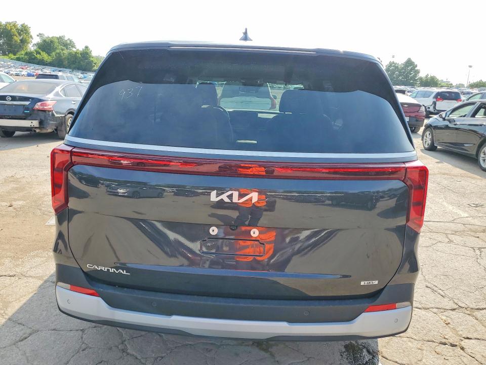 Продаж на аукціоні авто 2026 Kia Carnival, vin: KNDNB5KA7T6147937, номер лоту: 64502806
