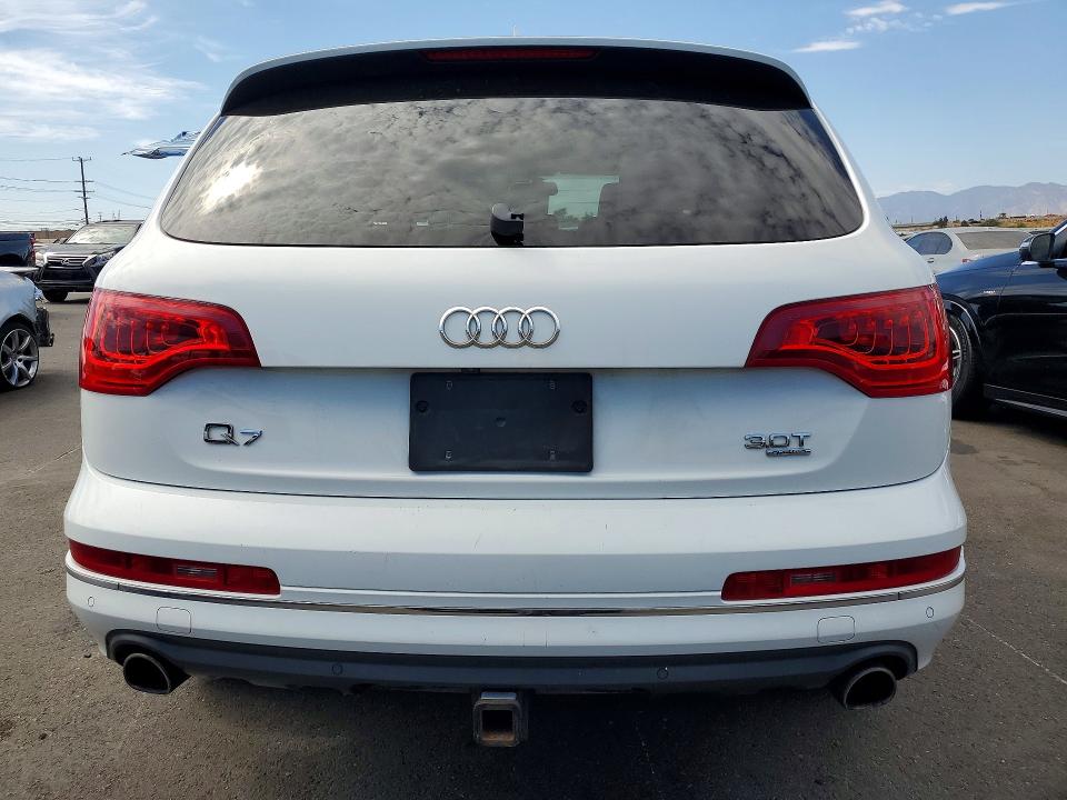 Продажа на аукционе авто 2014 Audi Q7, vin: WA1LGAFE8ED016524, номер лота: 64323386