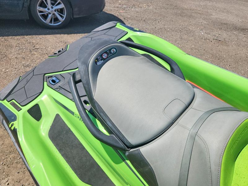 64108356 :رقم المزاد ، YDV46779B020 vin ، 2020 Sea Doo Rxt  X 300 مزاد بيع