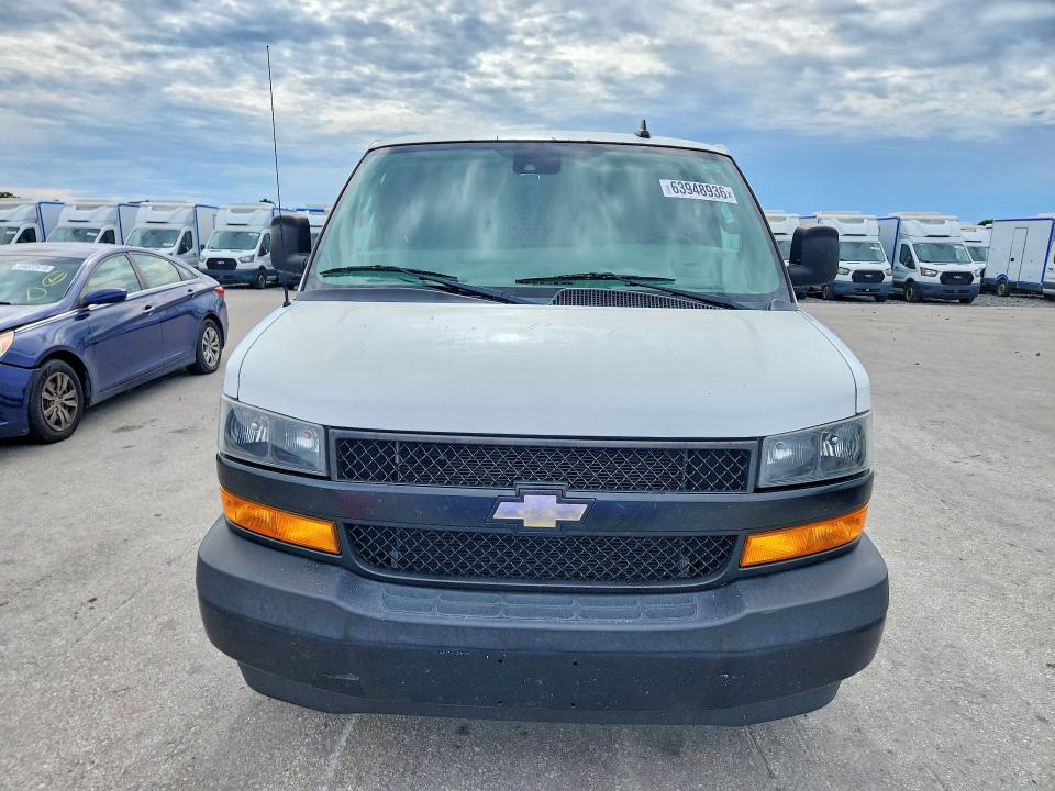 2020 Chevrolet Express G2500 მანქანა იყიდება აუქციონზე, vin: 1GCWGAFP7L1276738, აუქციონის ნომერი: 63948936