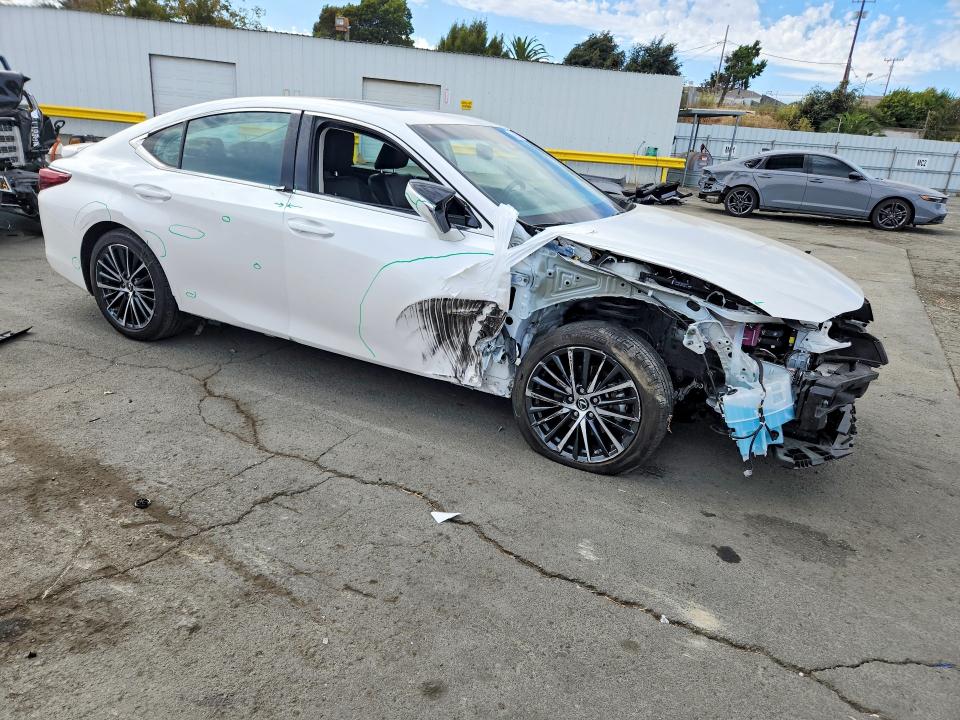 66990336 :رقم المزاد ، 58ADA1C13RU040706 vin ، 2024 Lexus Es 300h مزاد بيع