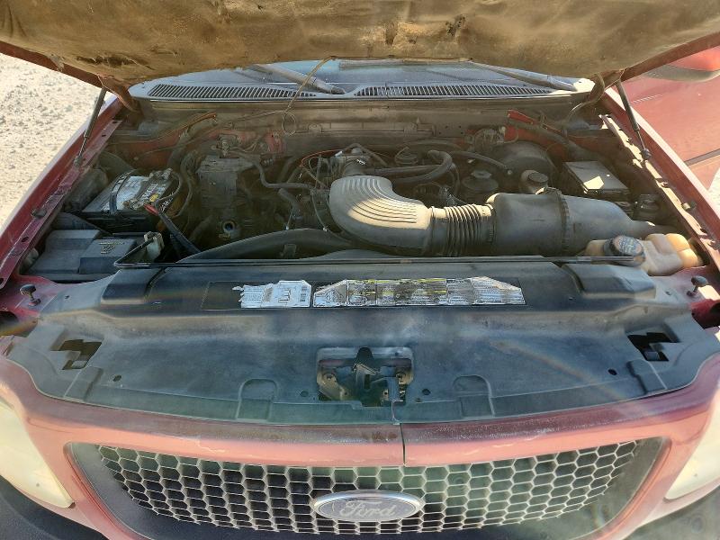 63672296 :رقم المزاد ، 1FTRX17L11NA09206 vin ، 2001 Ford F150 مزاد بيع