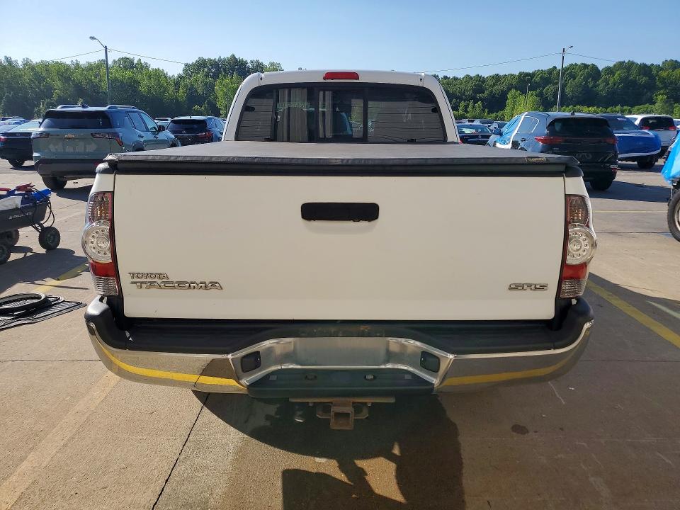 63673786 :رقم المزاد ، 5TFTX4CN1BX010358 vin ، 2011 Toyota Tacoma مزاد بيع
